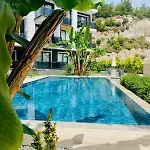 Daire Stylish Lounge With Pool & Views Fethiye