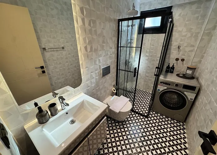 Stylish Lounge With Pool & Views Fethiye