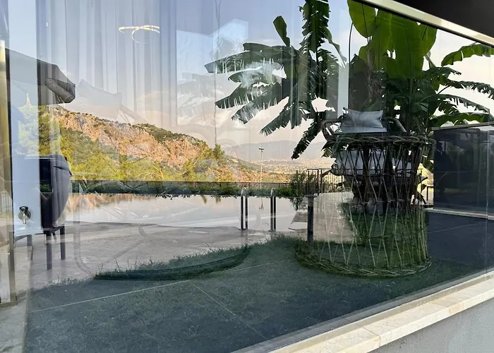 Apartamento Stylish Lounge With Pool & Views