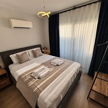 Lägenhet Stylish Lounge With Pool & Views Fethiye