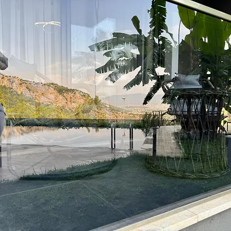 Stylish Lounge With Pool & Views * Fethiye